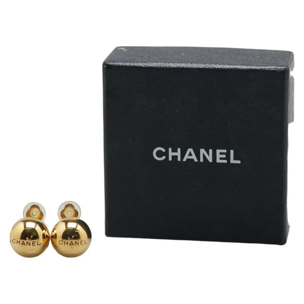 CHANEL Green Earrings